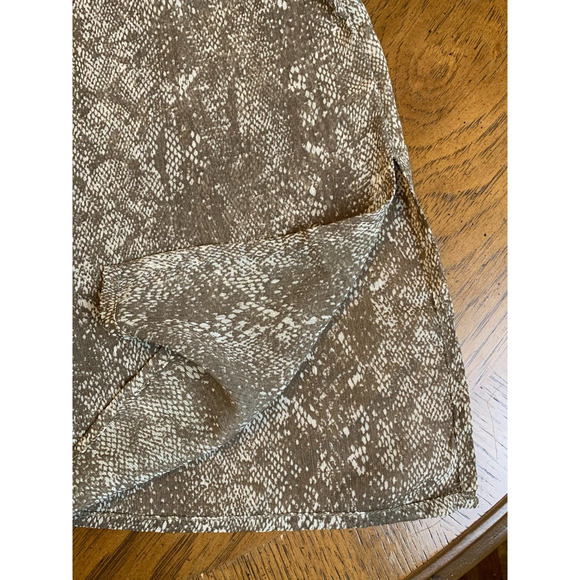 CHICO's | Printed Chiffon Split Neck Tunic Beaded Neck Chico's Sz 3 - Picture 7 of 11